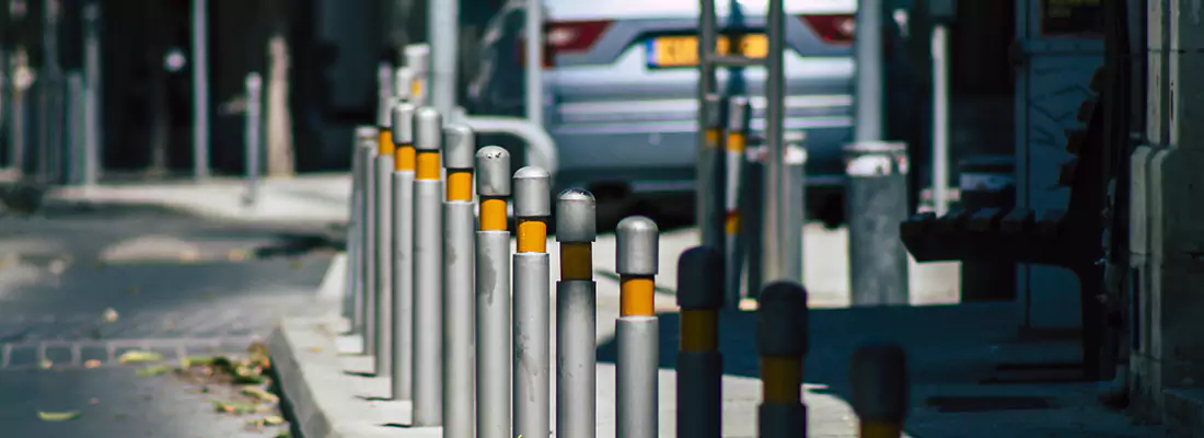 Safe and Convenient Retractable Barrier Column Systems for Properties in Innisfil, ON